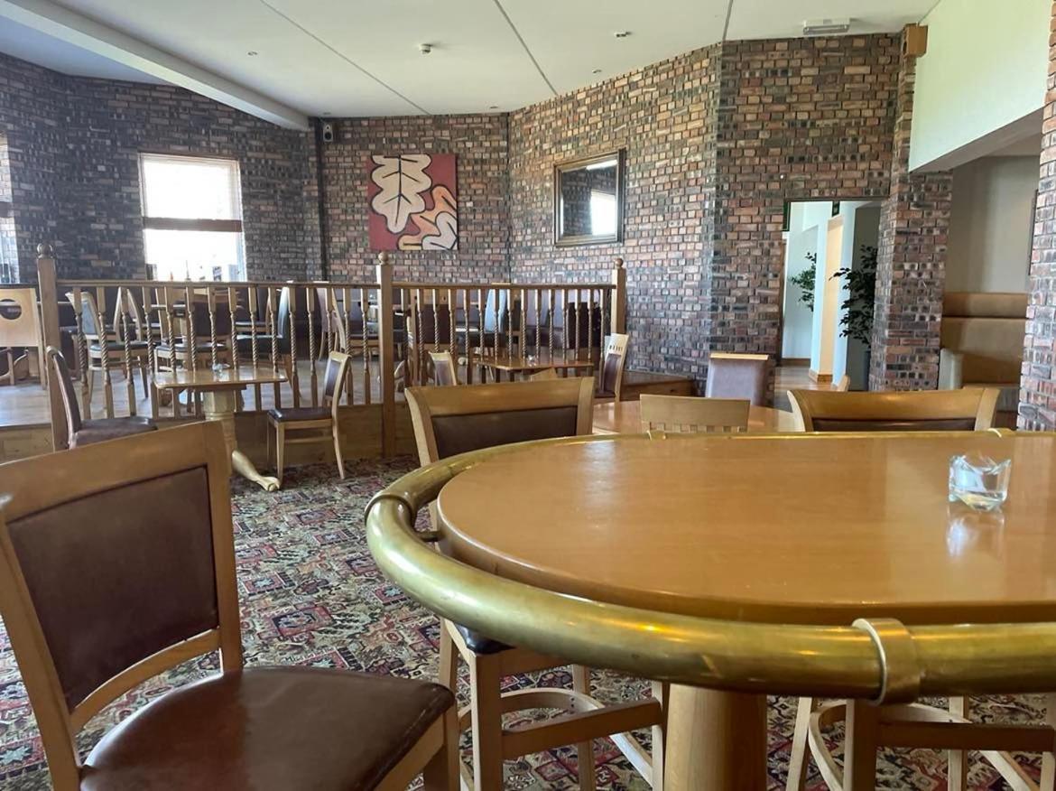 Woodlands Hall Hotel Ederyn Bagian luar foto