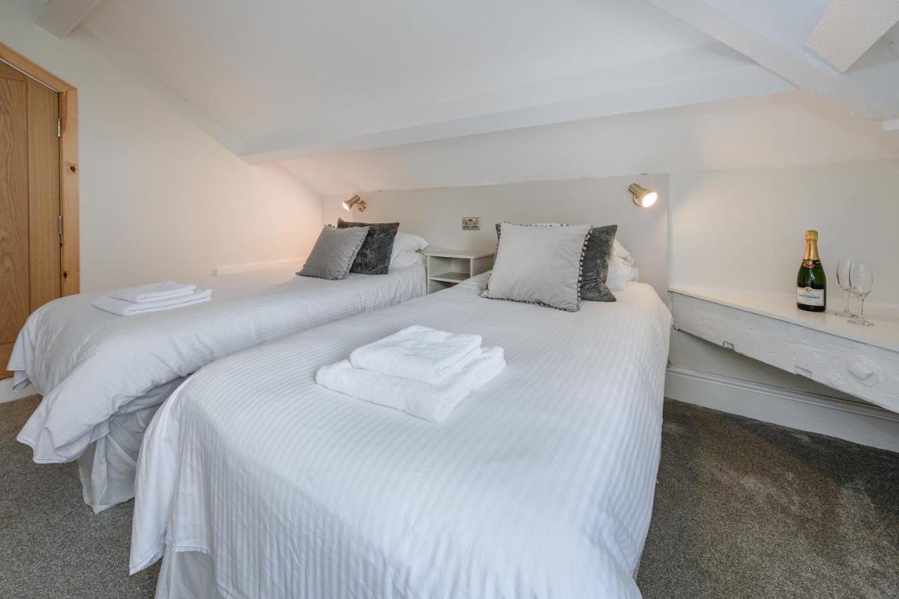 Woodlands Hall Hotel Ederyn Bagian luar foto